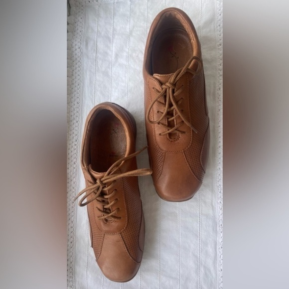 Women’s Blondo light Brown genuine leather natural rubber soil‎ shoes size 7.5 - Picture 1 of 12